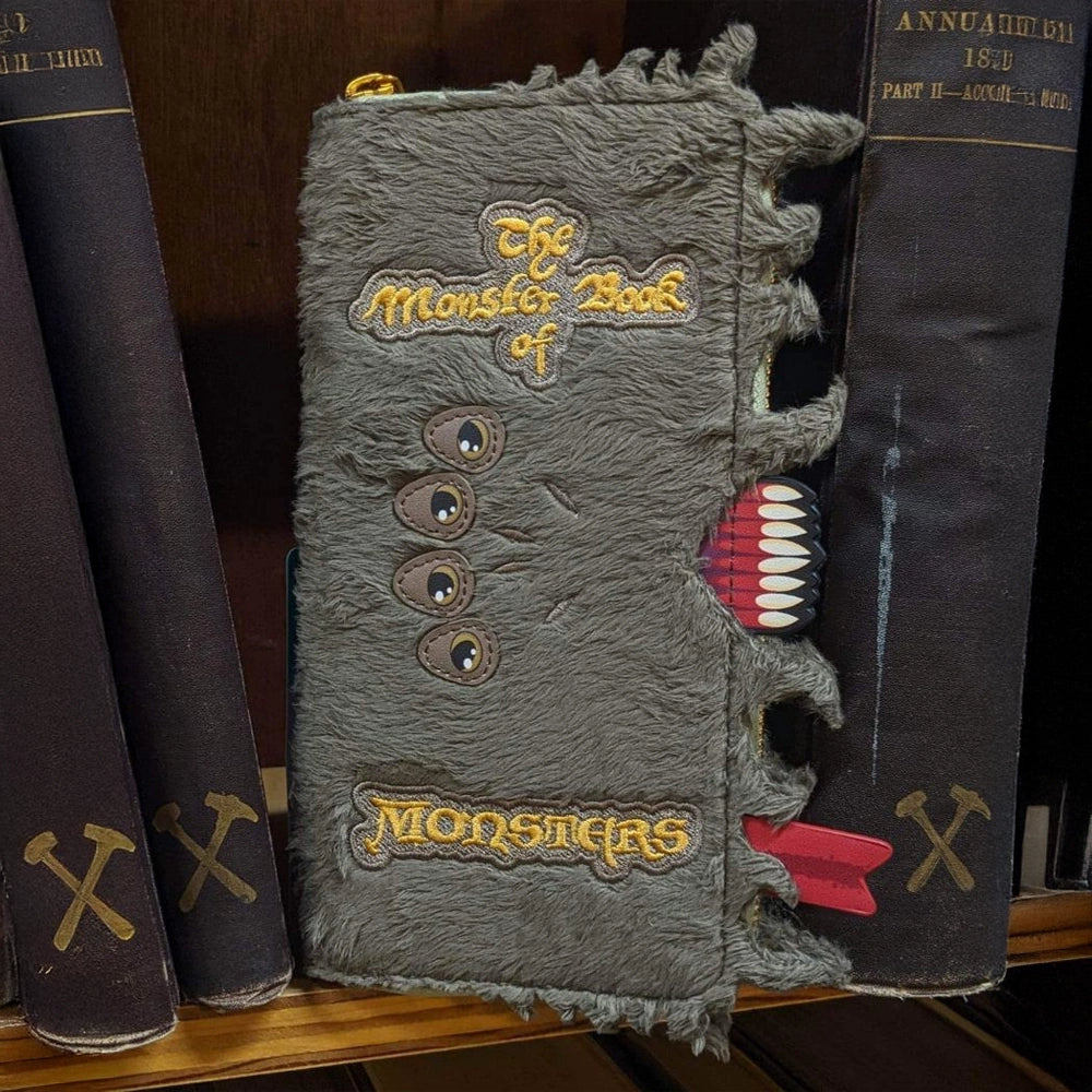 Cartera Loungefly Monstruoso Libro de los Monstruos