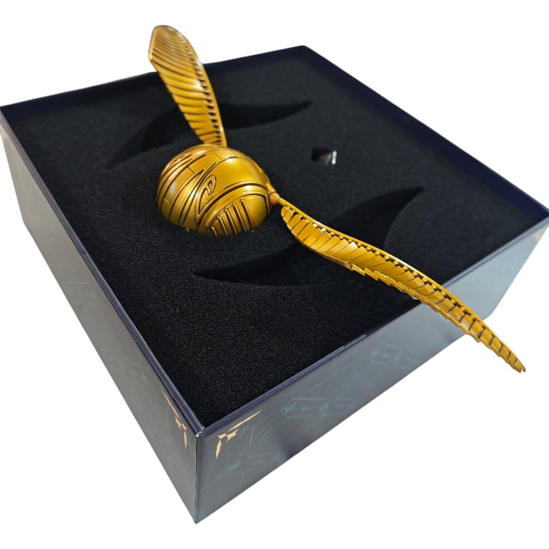 Snitch Dorada con Apertura y Anillo Horrocrux